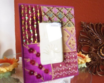 Beautiful Photo Frame With Pouch