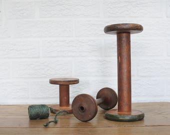 Vintage Set of 3 Wooden Spools, yarn bobbin