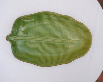 Green Leaf Serving Platter