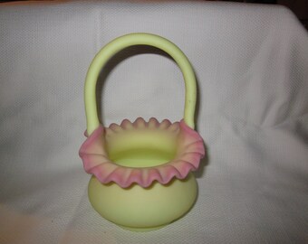 Vintage Fenton Burmese basket