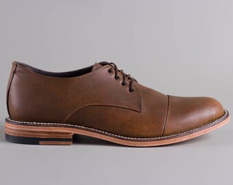 Derby with Captoe (Oiled Maple)