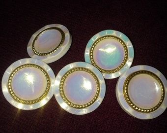 Vintage 80's lot of 5 white color coat buttons-5 white pearly lustrous buttons-Cardigan, coat or jacket button