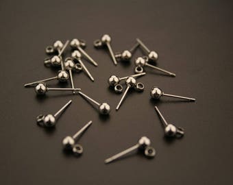 Set of 5 pairs of earrings surgical steel posts. (ref:3609).