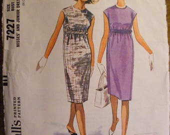 Vintage Junior Sleeveless Slim Dress Size 11 Bust 31 1/2" McCall's Sewing Pattern 7227
