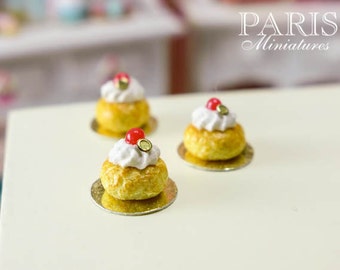 Rum Baba - French Pastry in 12th Scale