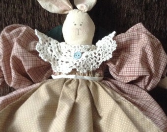 Rabbit,country rabbit,primitive rabbit,country bunny,primitive bunny,Easter bunny