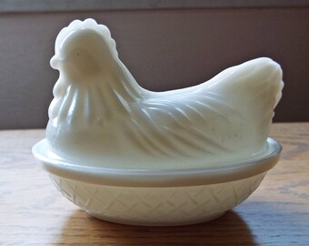 Hazel Atlas milk glass Hen on Nest