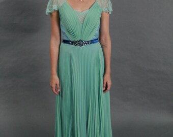 Elegant lace V-neck see through back chiffon evening prom dress