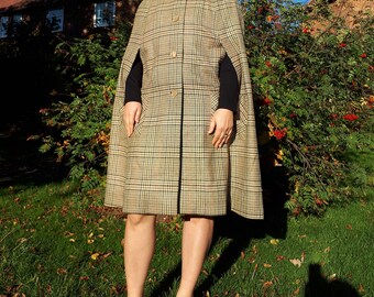 vintage 70s Houndstooth wool check plaid print pattern// winter coat cape poncho