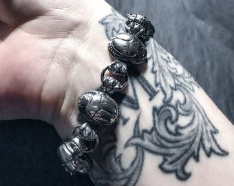 Scarab bracelet in sterling silver (Egyptian beetle)