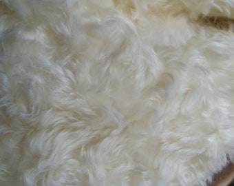 Snow Storm 20mm Dense Curly Mohair