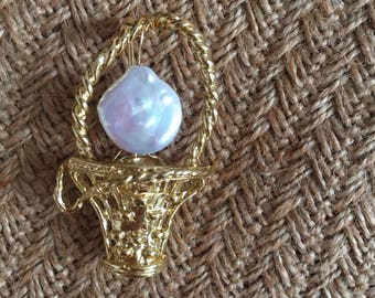 Baroque Pearl Basket Brooch- Gold color