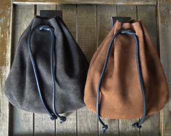 Medieval Leather Pouch, Drawstring Renaissance Bag, Medium - Choose Your Color - THE COMMONER