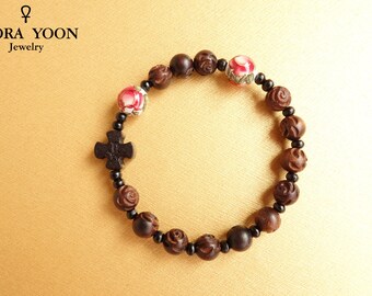 The beautiful rose wooden rosary bracelet, Handmade Japanese Tensha beads, Catholic Bracelet, Stretch bracelet, One Decade Rosary