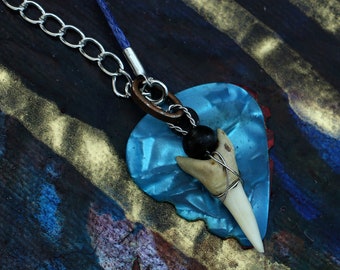 Guitar Pick Necklace - Shark-tooth