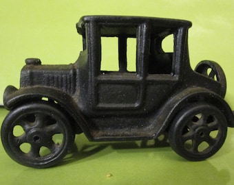Model T Toy Car / Vintage Cast Iron /Decorative / Collectible Car / Gift for Him / Display Item / Miniatures /Paperweight / Man Cave