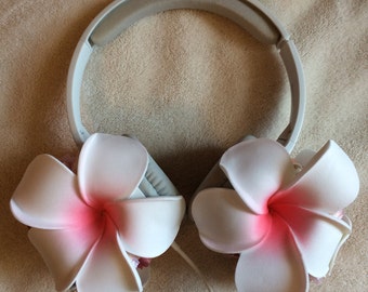 Lana Del Rey flower floral headphones from Music To Watch Boys To — DELUXE