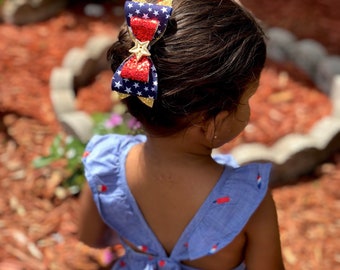 SUPER HERO BOW, Glitter Bow, Baby Headband, Toddler headband, Womder Woman, Red white and Blue,Fourth of July, Felt Headband, Hair Bow