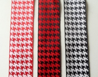 Offray 1-1/2" Hounds Tooth Ribbon