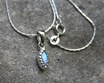 Labradorite sterling silver necklace