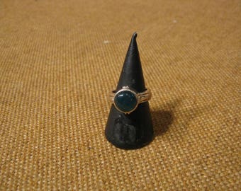Splendid Art Deco Silver Green Stone Ring 8.3 Grams.