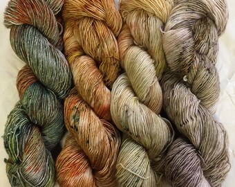 SET of 4 skeins merino single