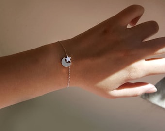 Minimalist Tiny Initial Moon Star Bracelet, crescent bracelet, Initial Moon Bracelet,Star Bracelet,Bridesmaid Gift,Dot Bracelet