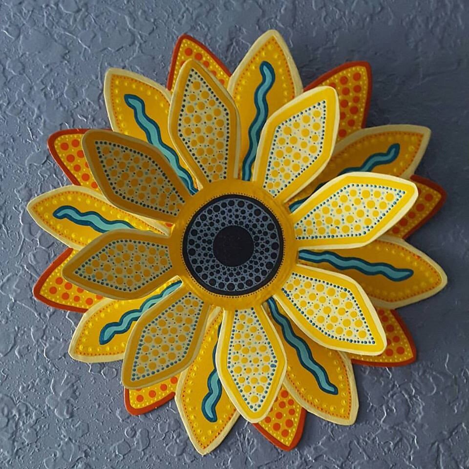 Outdoor Metal Hanging Flower 15inch Fence Flower Metal