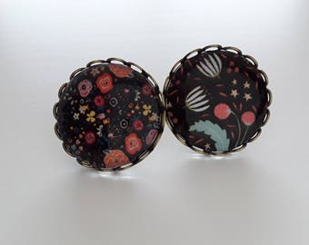 Vintage Stud Earrings