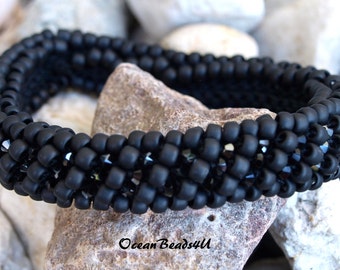 Beaded Bracelet with Swarovski/Beaded Crochet Bracelet/ Beaded Bracelet/ Beadwork/ Armband/ Häkelarmband