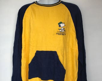 Peanuts snoopy sweatshirt