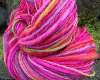 Handspun yarn, Organic Polwarth handpainted yarn, worsted thick and thin-La Cenerentola