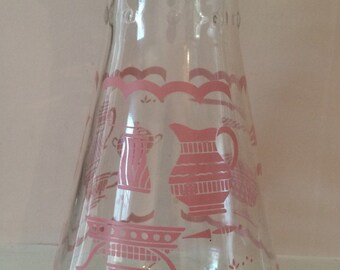 Vintage EZ Pour pink design carafe with lid