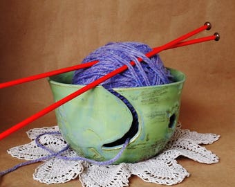 Yarn Bowl, Knitting Bowl, Crochet Yarn Bowl, Ceramic Yarn Bowl, Pottery Yarn Keeper, Yarn Holder, Gift For Grand-Mother