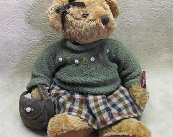 Lady Shelby" Bear by Russ Berrie