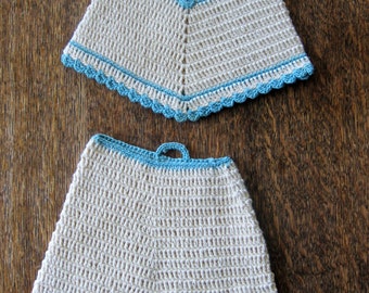 2 Vintage Crochet Pot Holders 1940s-1950s Blouse and Shorts