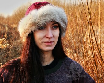 Sale! Early madieval hat, round hat form Birka with fox fur. Ready for shipping! perfect for historical reenactors of Vikings
