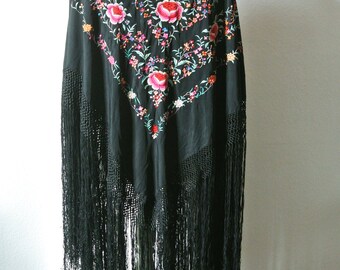 FLAMENCO MULTICOLOR SHAWL / vintage hand embroidered scarf with long fringes / 1950's