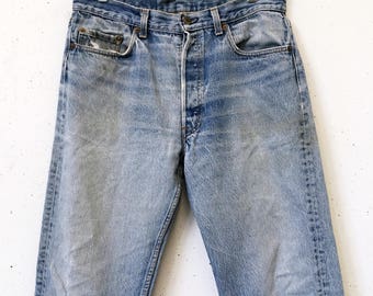 Vintage Levi's 501 Button Fly USA Made 32W34L