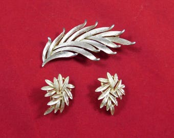Vintage Trifari Broach and Matching Earrings