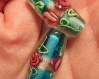 2 Vintage Lampwork Barrel Beads witrh Roses
