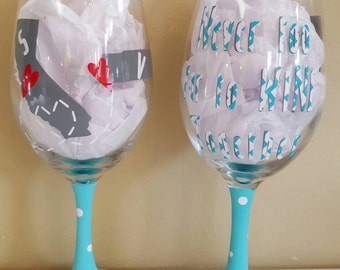 Never too far to wine together-long distance relationship-moving away gift-best friends