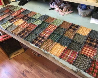 No. 66 Homespun Rag Tablerunner