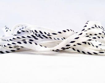 PU97 - 1 M of white lace and Navy boat sailboat sailor cotton striped 8mm wide