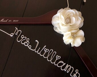 Wedding hanger, Personalized Wedding hanger, custom wire hanger, bridal hanger, bride gift, bridesmaids gift, custom hanger, Wedding