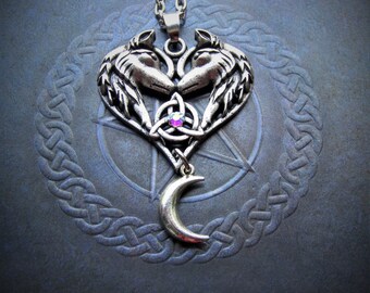 Twin Souls Wolves Heart Necklace, Wolf Necklace, Wolf Jewelry, Celtic Wolf Necklace, Celtic Jewellery, Celtic Pendant, Animal Totem, Wolf