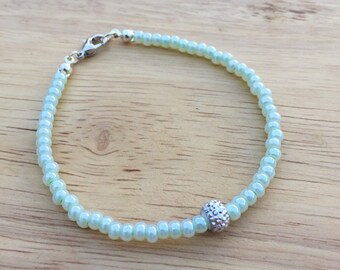 Mint Green Beaded Bracelet, Turquoise Bracelet, Seafoam Green Bracelet, Teal Bracelet, Teal Jewelry, Teal Bangle, Aqua Minimalist Bracelet