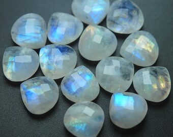 10 Pcs of Extremely Beautiful,BLUE Flashy RAINBOW Moonstone Faceted Heart Shape Briolettes,10mm Size