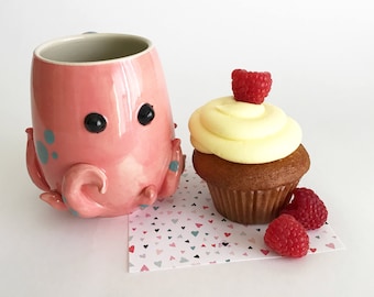 Octopus Mug: Round Pink