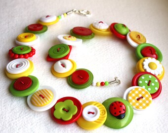 Ladybird Ladybug and Daisy Red, White, Lime Green and Yellow button necklace Button Jewellery Button Jewelry UK Handmade